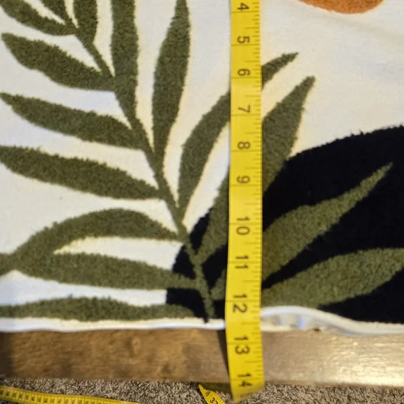 Colorful Leaf Design Throw Pillow - Picture 9 of 11